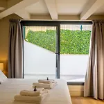 Rosablanca By Exclusive Homes 아파트